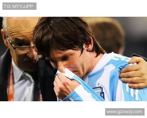 足球之痛：球星们的伤感时刻与无奈告别的背后故事